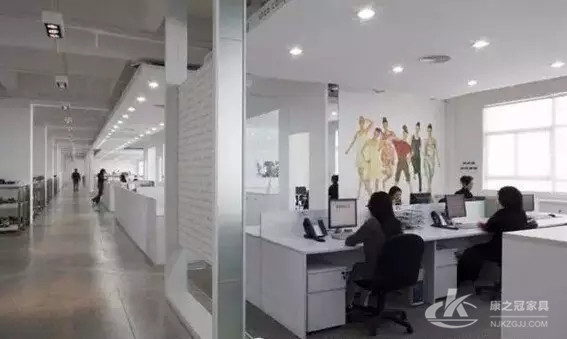 簡約辦公室家具 (10).jpg 簡約辦公室家具 (10).jpg